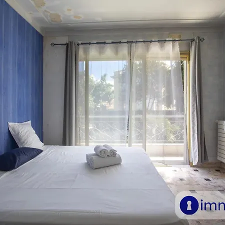 Апартаменты Spacious With Terrace In The Cimiez District Ницца